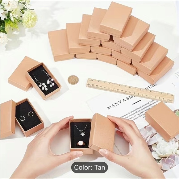 4/$20 Gift Box - Picture 7 of 14